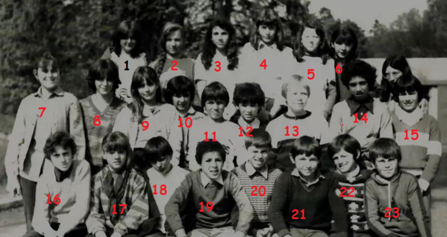 1980 6iem ( photo7 ) 1 2 3 4 5 6 7 8 9 10, Nicolas Bey  12 13 ,Karim Bouadma,15,  André Giros  ,17 18 19, Georges Mendès , 21 22 23