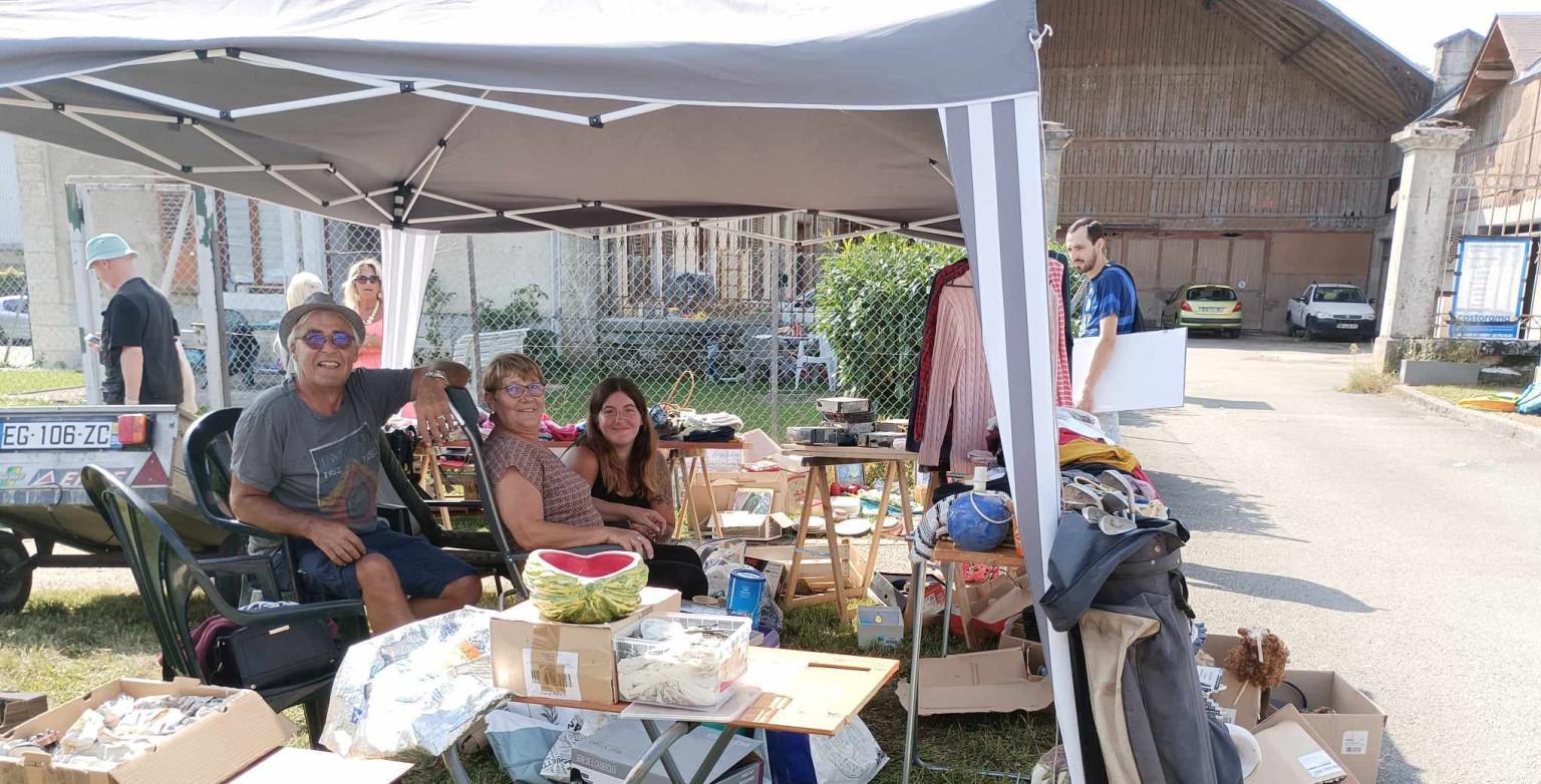 2023 08 Brocante Famille Eustacchio , Laurent , Marie