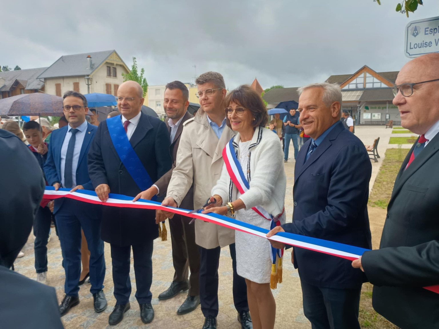 Samedi 7 juin Inauguration de l'esplanade Viellard Louise