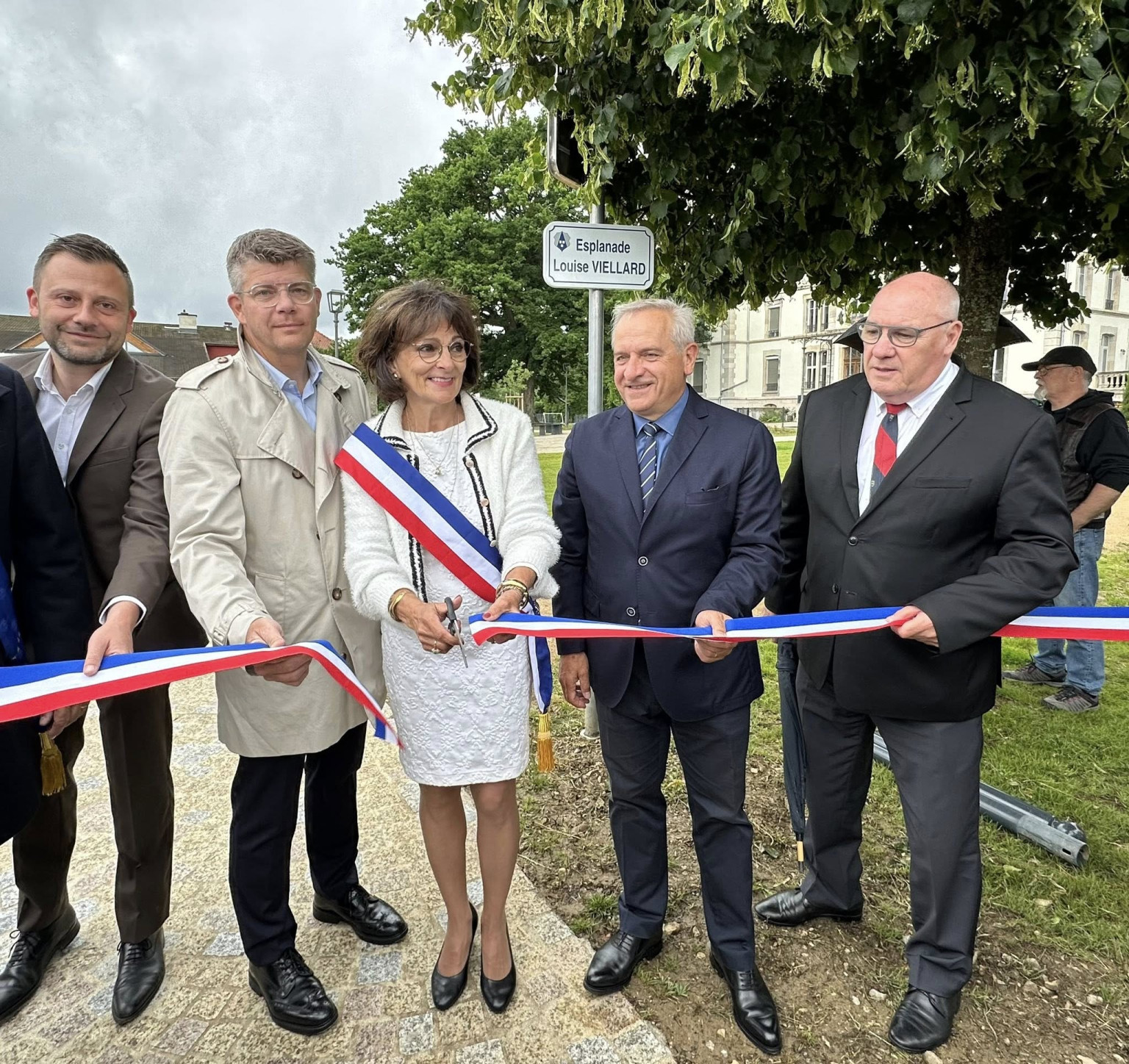 Samedi 7 juin Inauguration de l'esplanade Viellard Louise